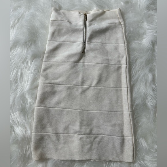 Bebe XS white bandage mini skirt with gold zipper - Picture 1 of 4